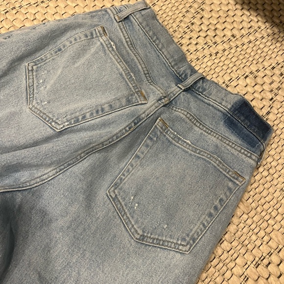 Abercrombie & Fitch Dad High Rise Curve Love Jeans - Picture 7 of 10